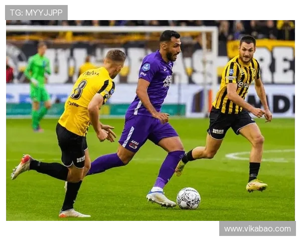 阿尔克马与维迪斯激战正酣谁能在这场较量中笑到最后